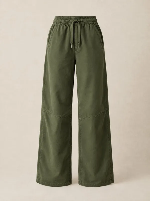 Border Trousers in Olive — front view
